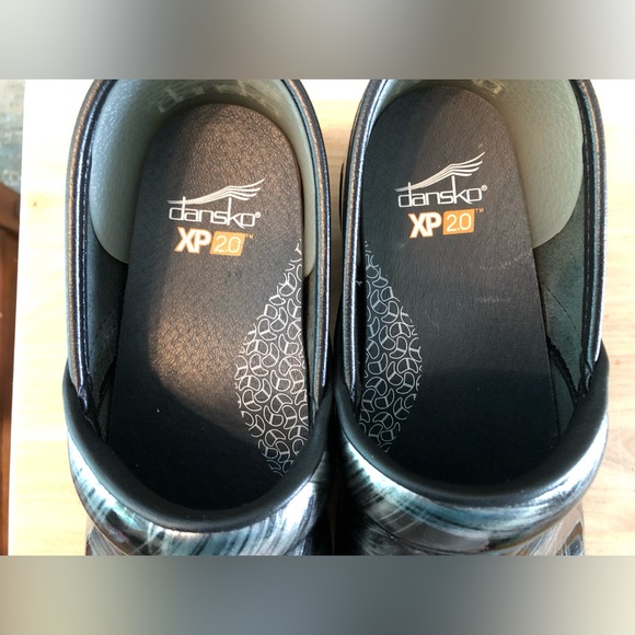 Dansko Clogs - Picture 4 of 7